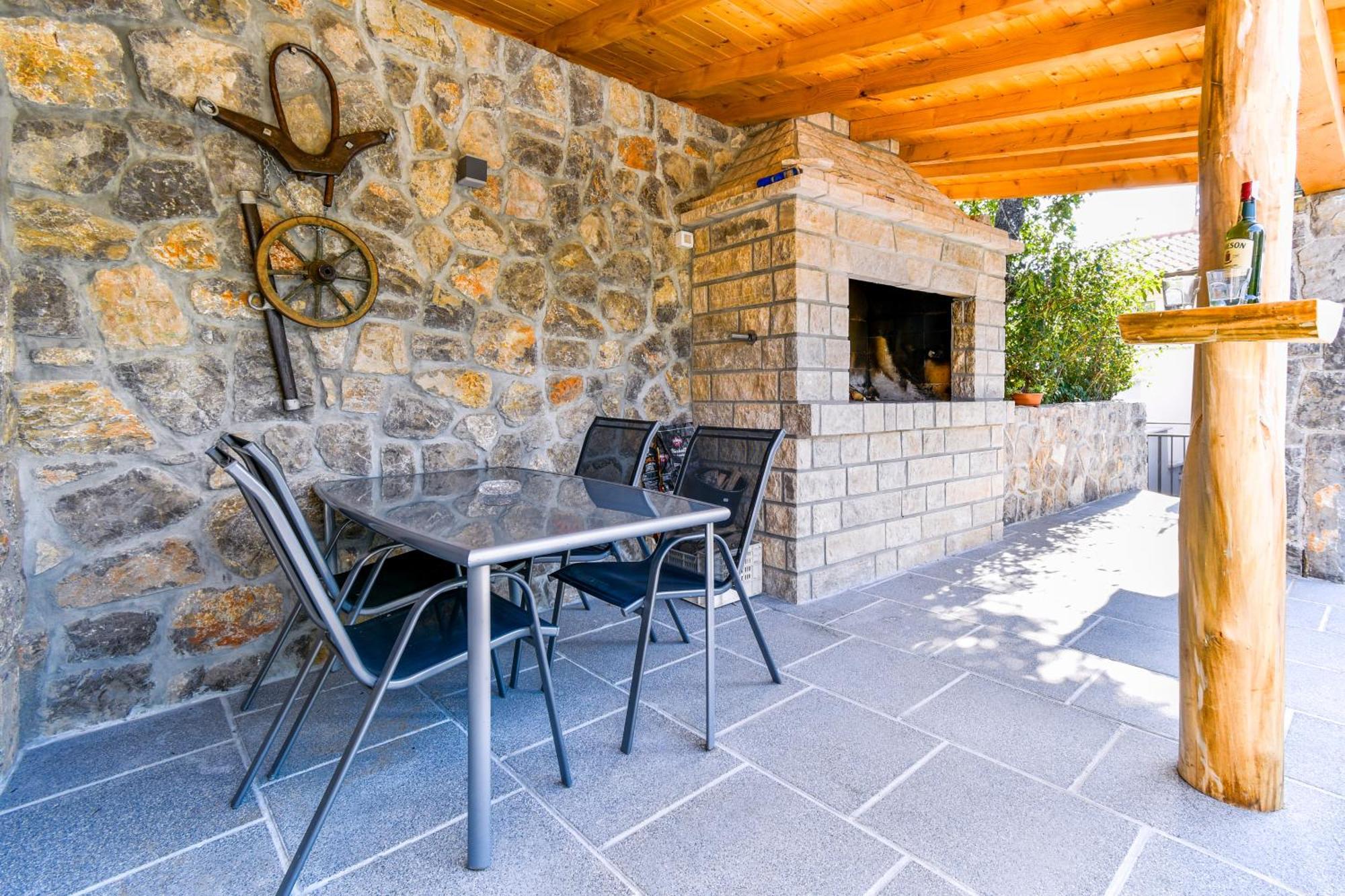 Apartman Lavanda Sa Bazenom I Okucnicom 4* Hreljin Exteriér fotografie