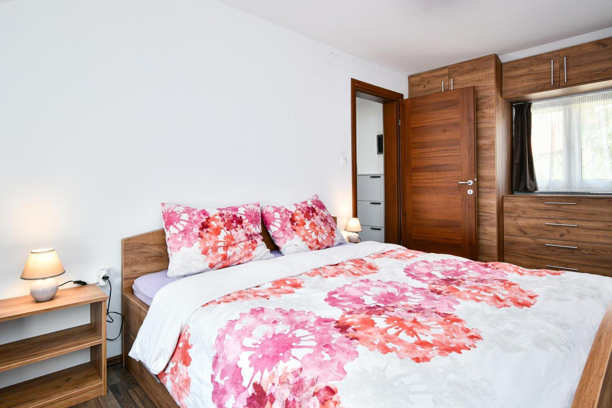 Apartman Lavanda Sa Bazenom I Okucnicom 4* Hreljin Exteriér fotografie