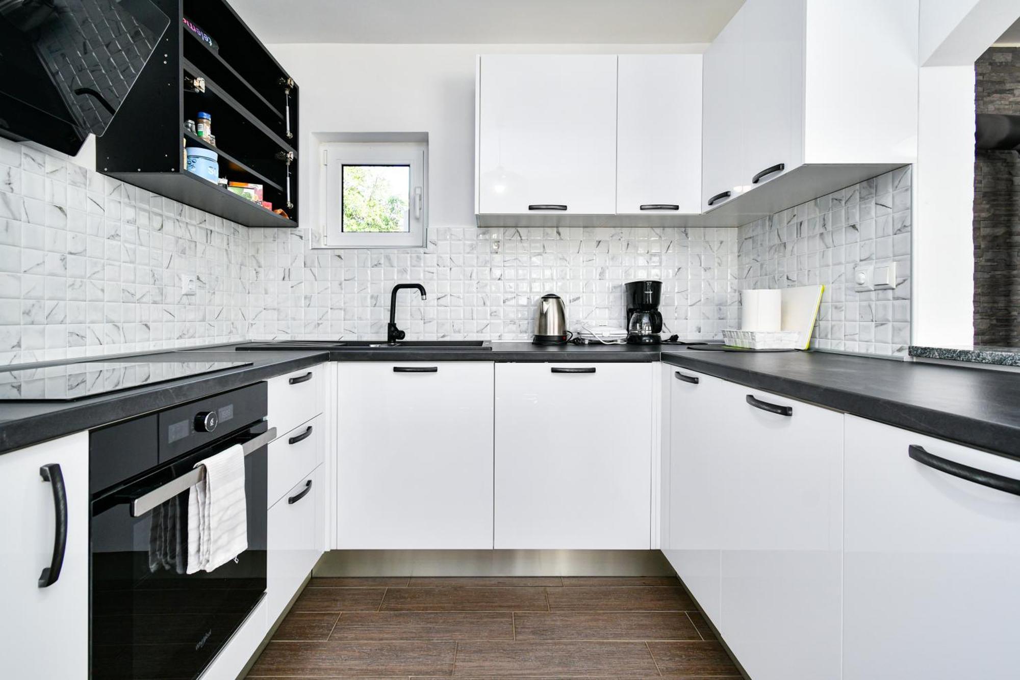 Apartman Lavanda Sa Bazenom I Okucnicom 4* Hreljin Exteriér fotografie