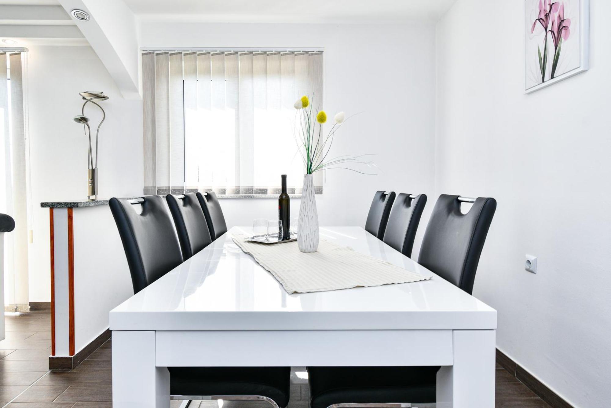 Apartman Lavanda Sa Bazenom I Okucnicom 4* Hreljin Exteriér fotografie